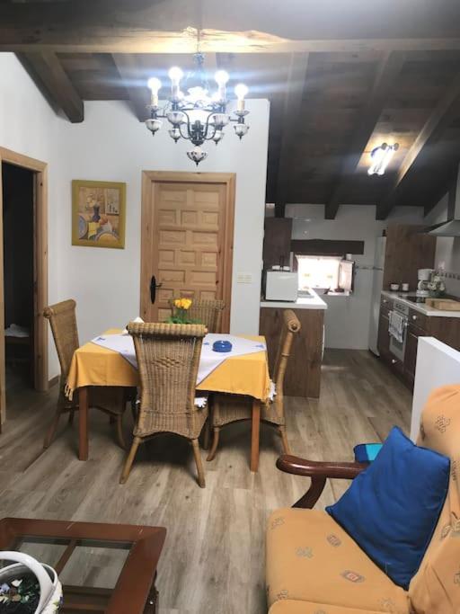 Apartamento Rustico En El Valle De Trapaga La Arboleda Zugaztieta Екстер'єр фото